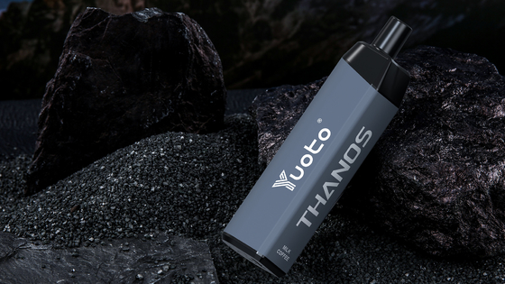 OEM ODM Beschikbaar Peulapparaat 5000 de Waterpijp van Rookwolkenyuoto Thanos 14ml eliquid Mesh Coil Recharge Vape Shisha