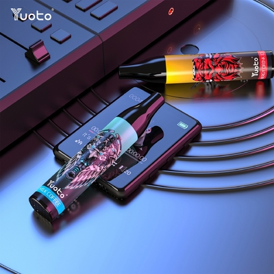 Populaire Yuoto 2000 puft van vapemesh coil 6ml E van Vape Beschikbare het Sap850mah e-Sigaretten Vape-Pen