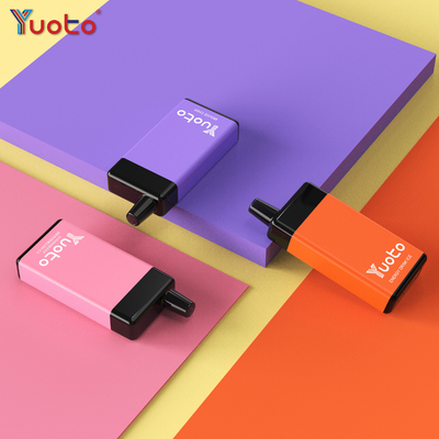 Ontdek de prestaties van Yuoto 7000 Puffs Vape 900mAh batterij en 7000 Puffs